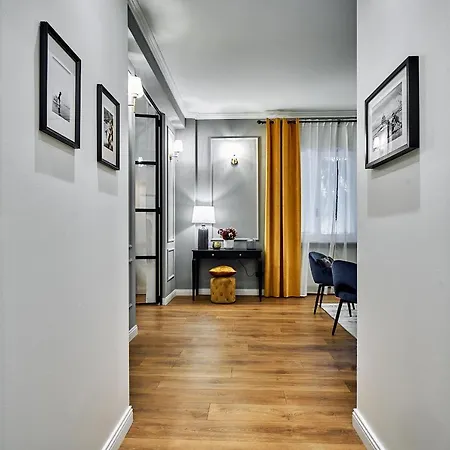 Chiclife - Lilienblum Chic Borgo Santa Caterina Apartment