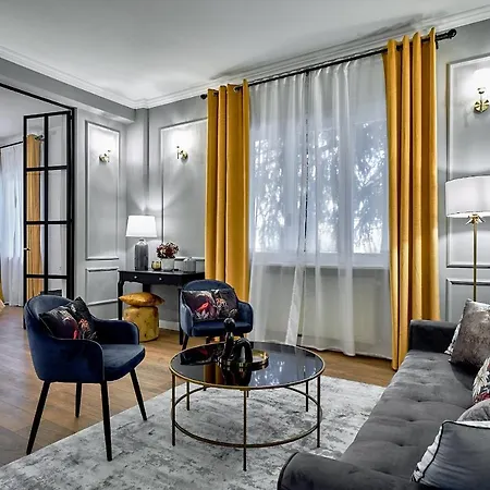 Апартаменты Chiclife - Lilienblum Chic Borgo Santa Caterina Бергамо